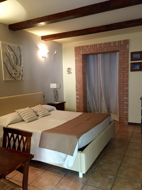 B&B La Collina Felice 帕拉若 外观 照片